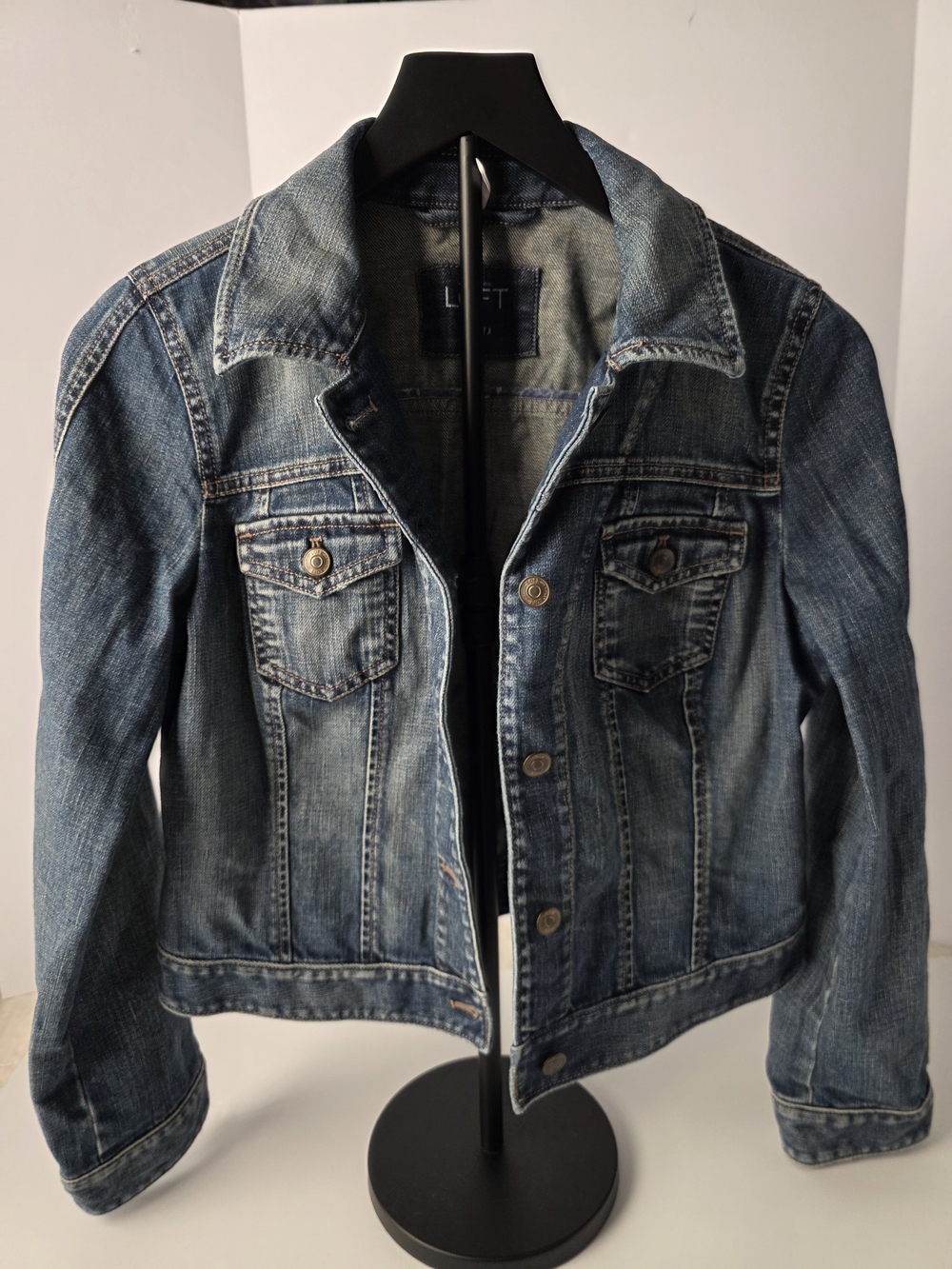 LOFT Classic Medium Wash Denim Jacket - Women's Size Small Petite (SP) Like New